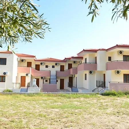 Skentos Sea View Apart-hotel *