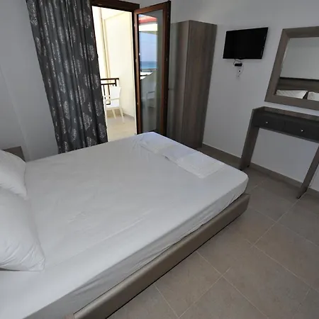 Skentos Sea View 公寓式酒店