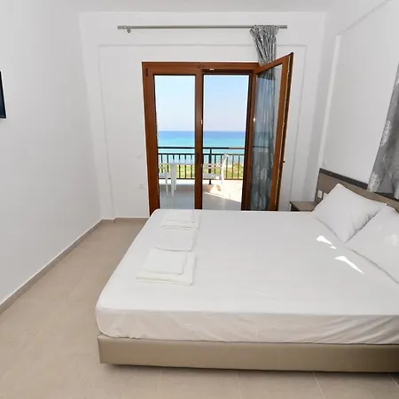 公寓式酒店 Skentos Sea View 波利克罗诺